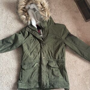 Hollister Olive Green Parka with Faux Fur Lining